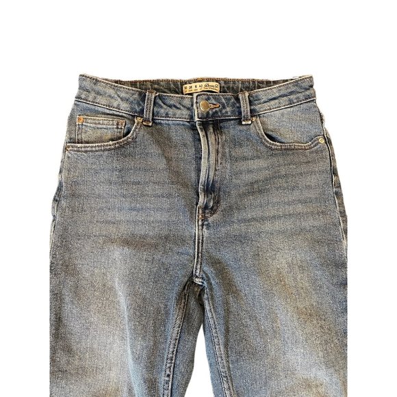 Denim & Co Blue High Rise Jeans Distressed Leg Cuffs Size 6 - Picture 3 of 6